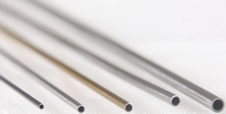 tubo de nitinol